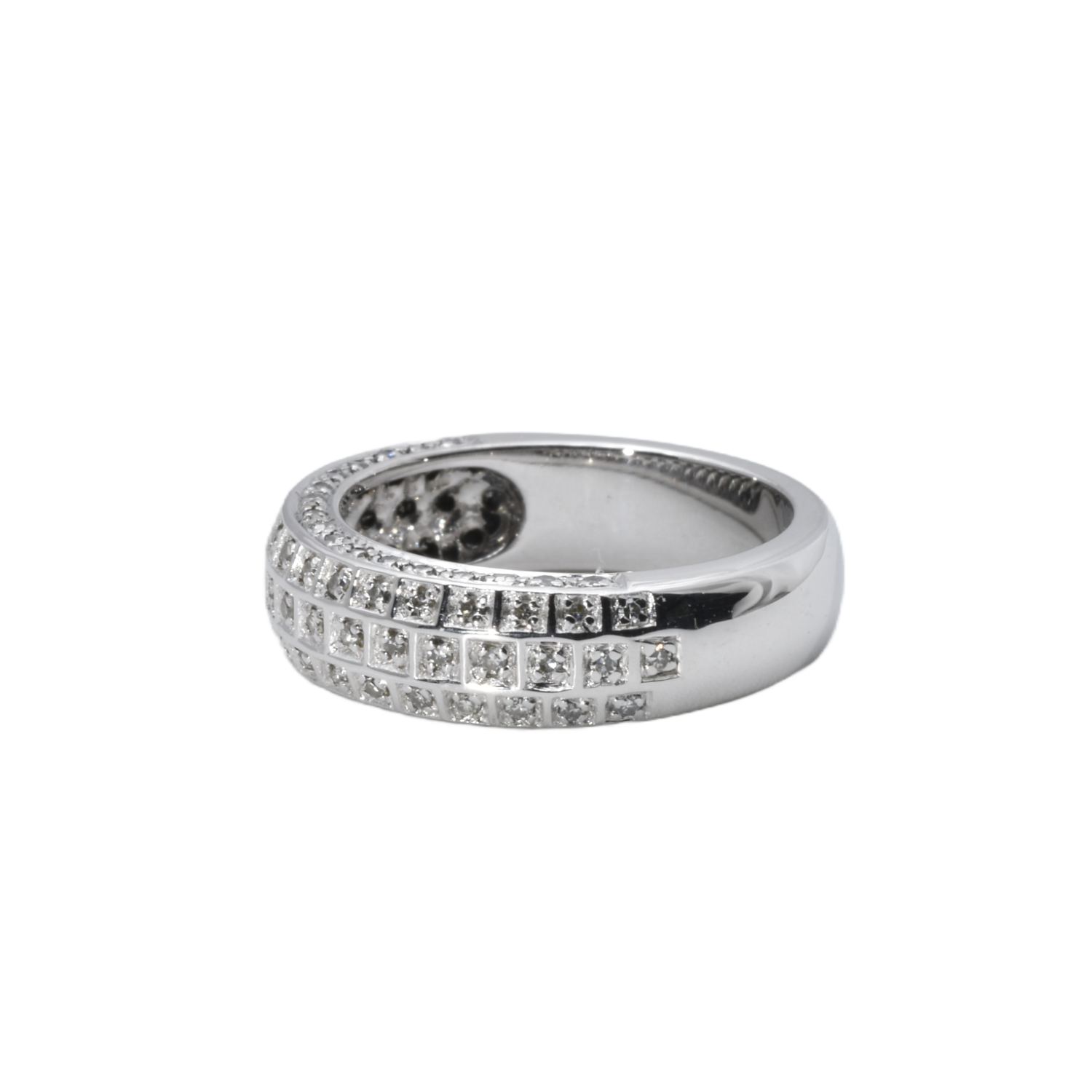 Ring mit Diamanten