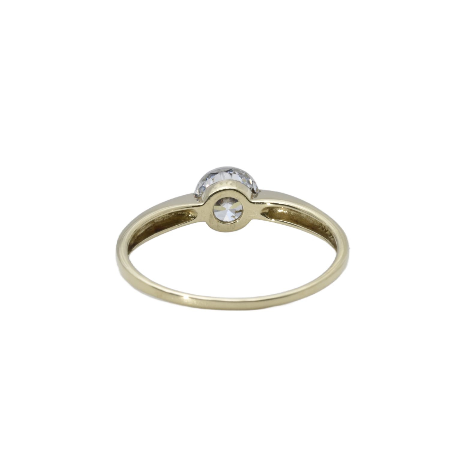 Ring mit Zirkonia