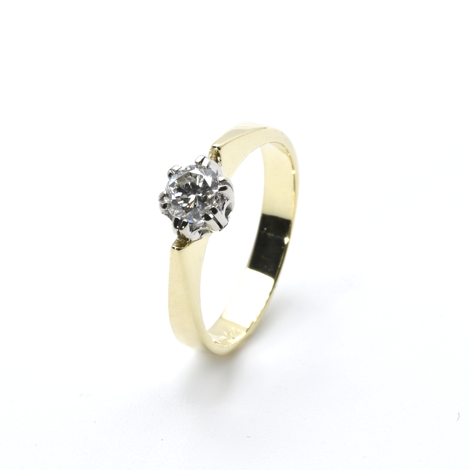 Ring mit Brillant