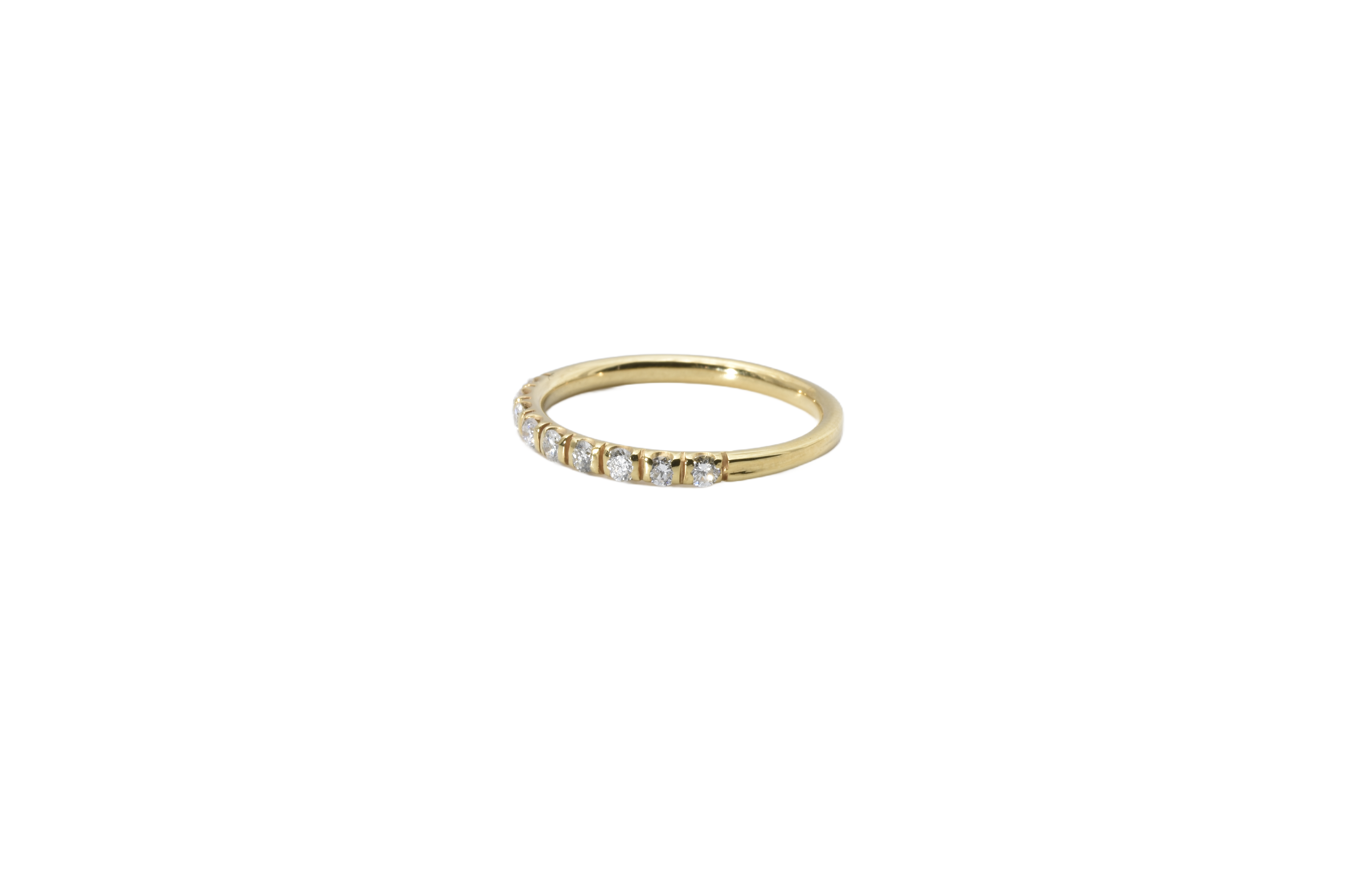 Halbmemory-Ring