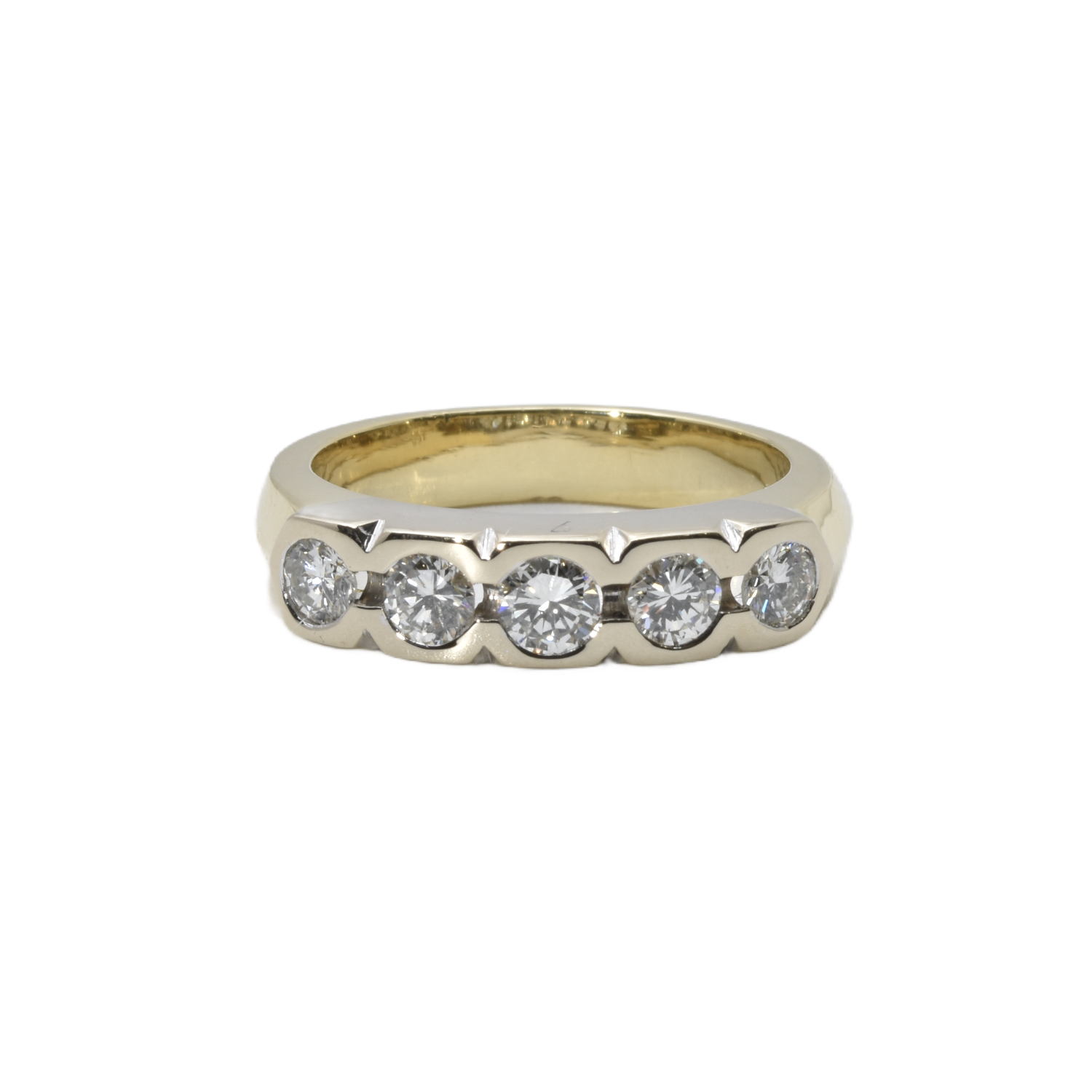 Ring mit Brillanten