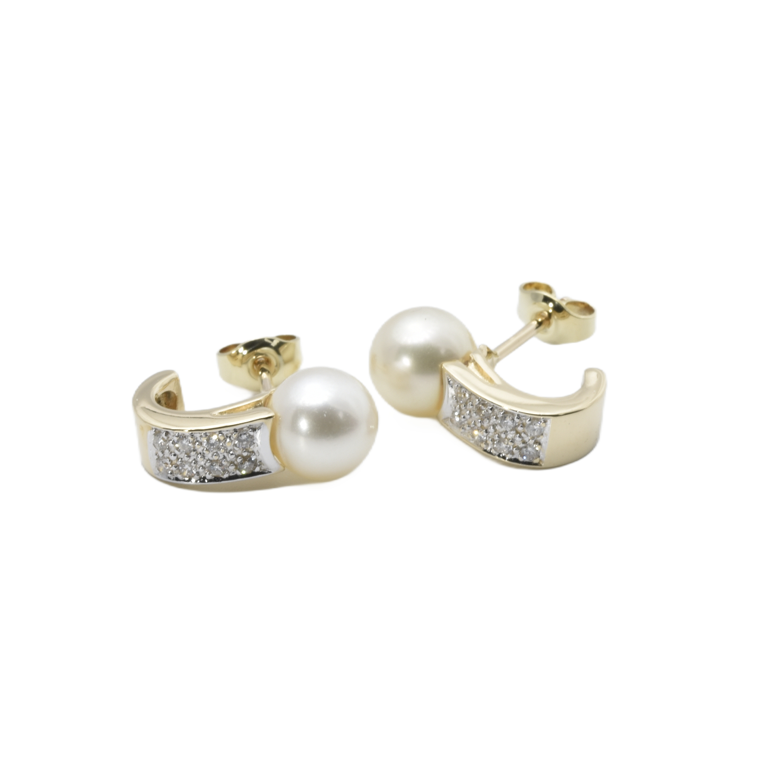 Ohrstecker mit Perle und Brillanten