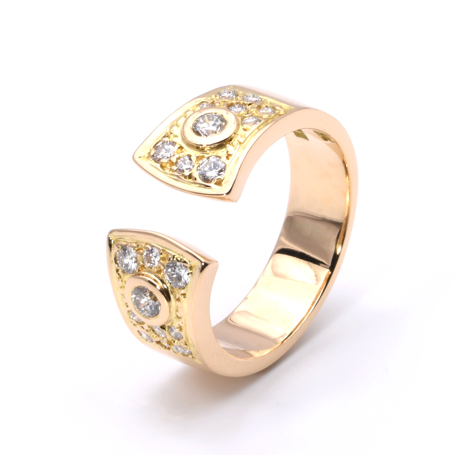 Ring mit Brillanten