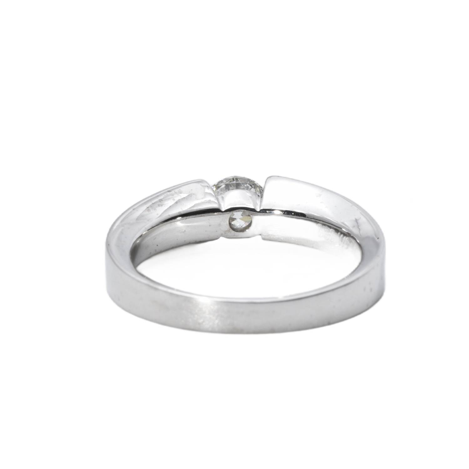 Ring mit Brillant