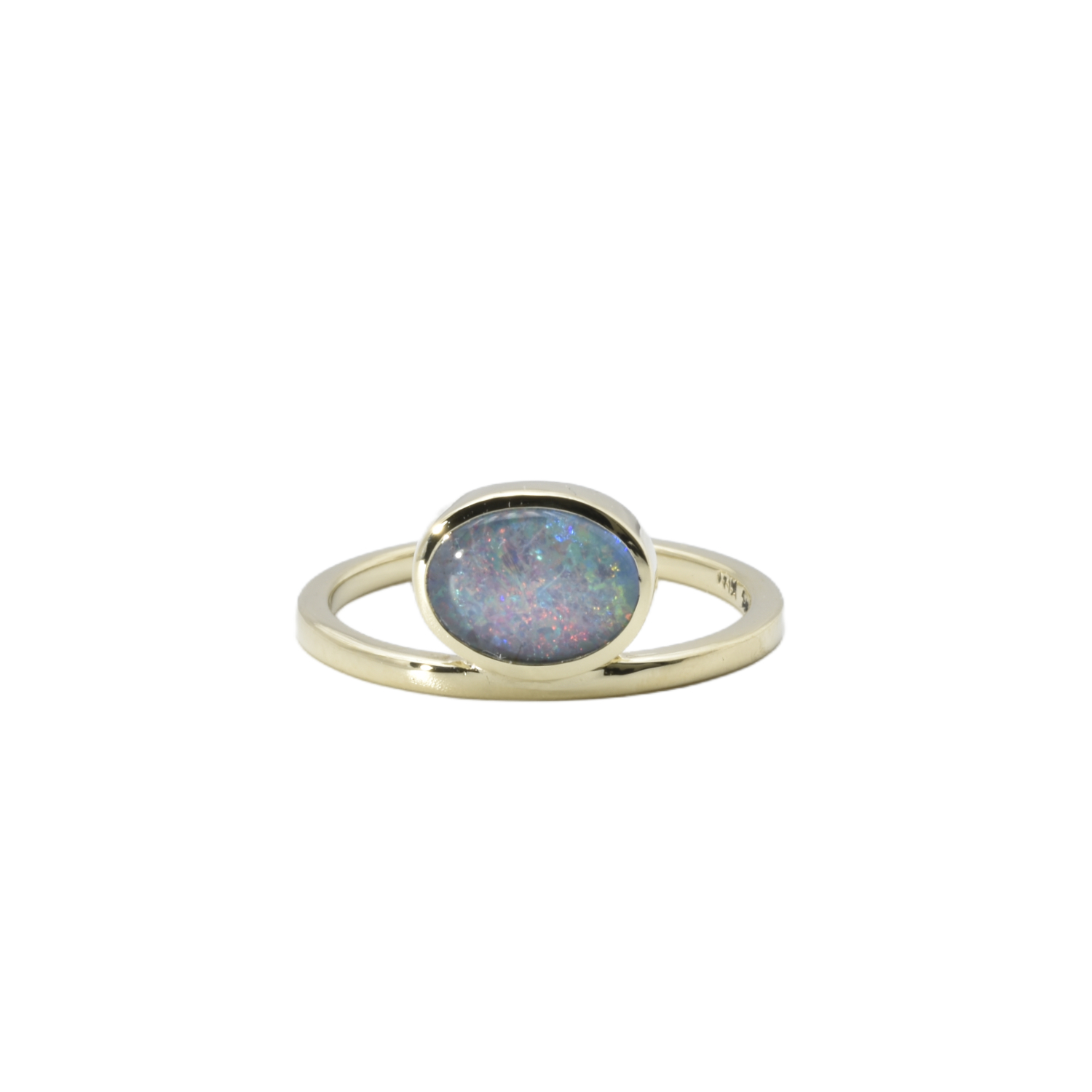 Ring mit weißem Opal
