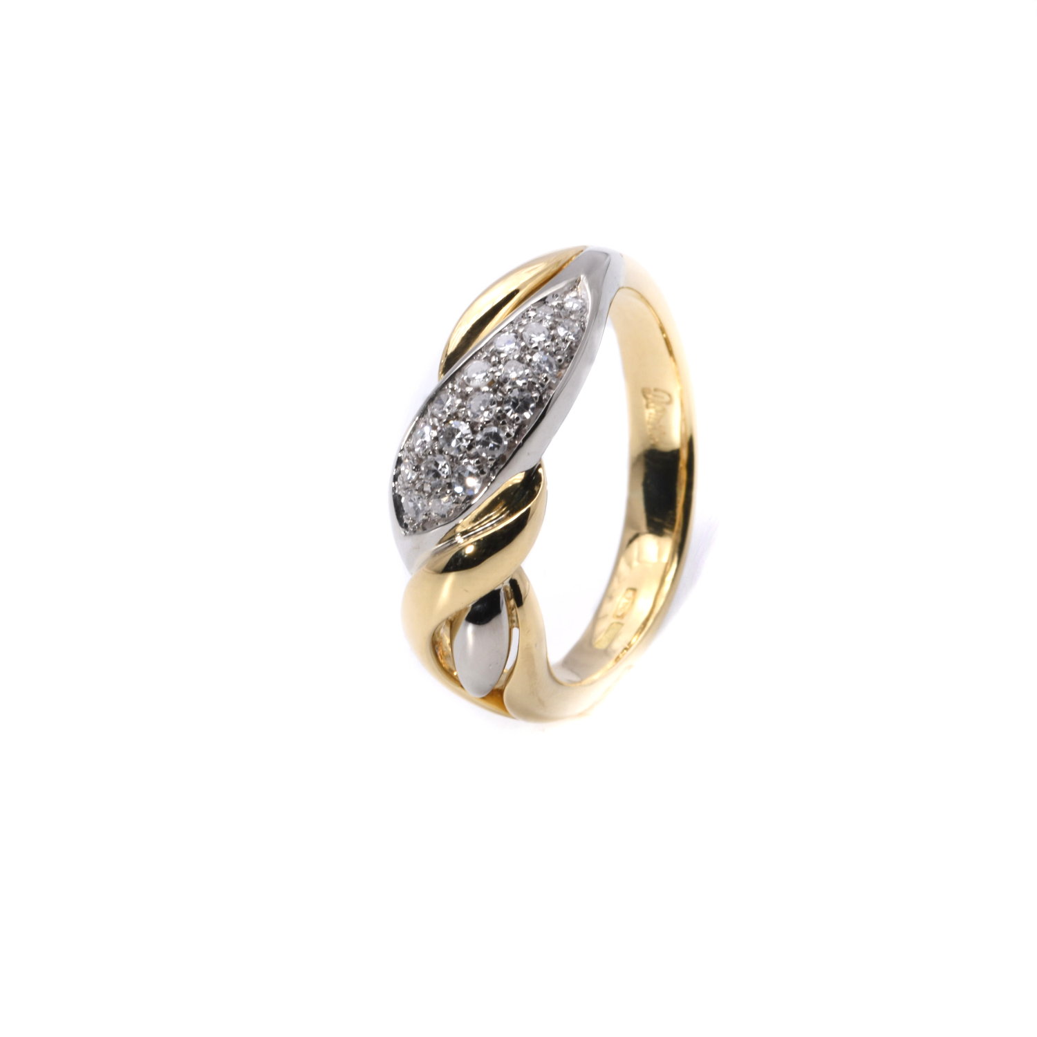 Ring mit Diamanten