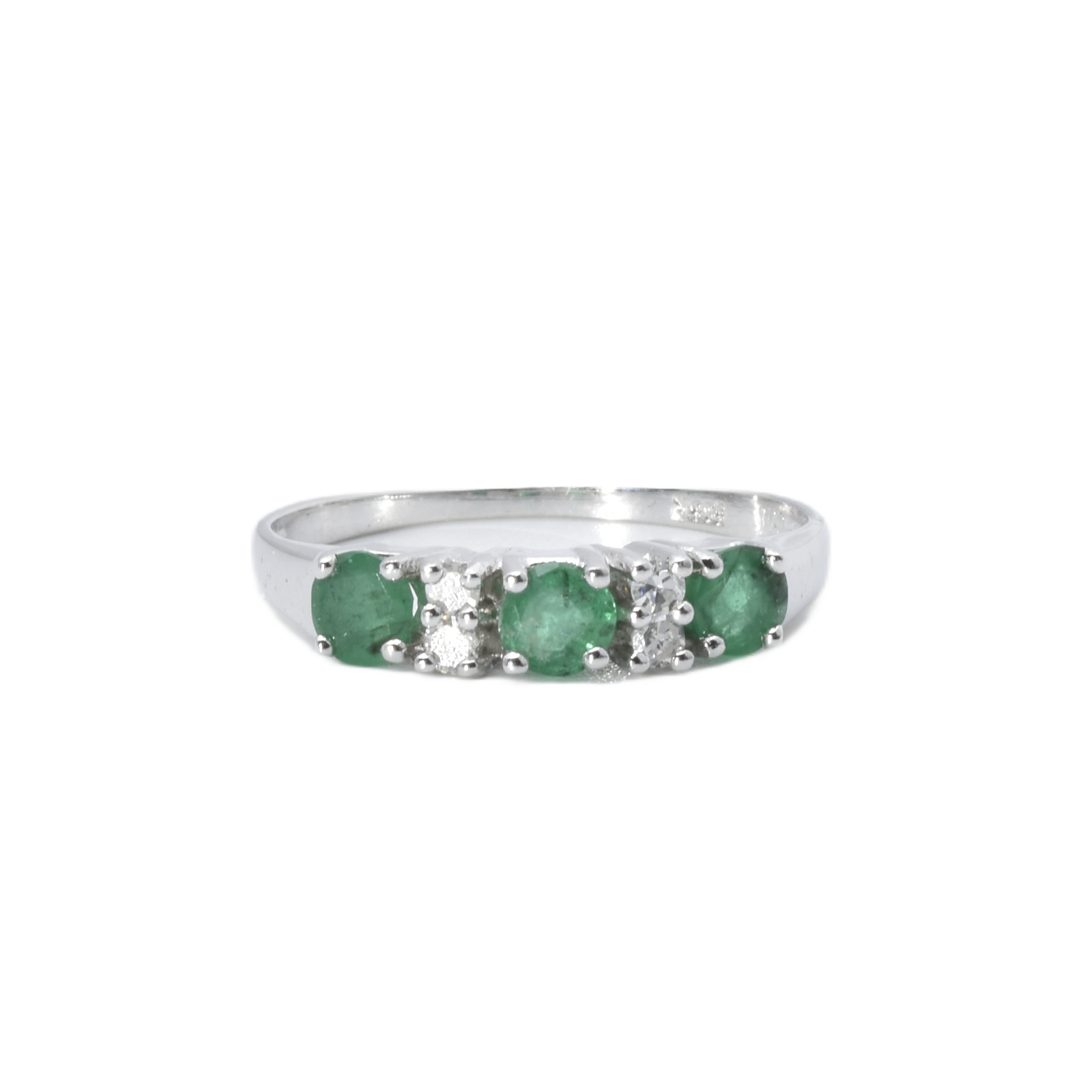 Ring mit Diamanten und Smaragden