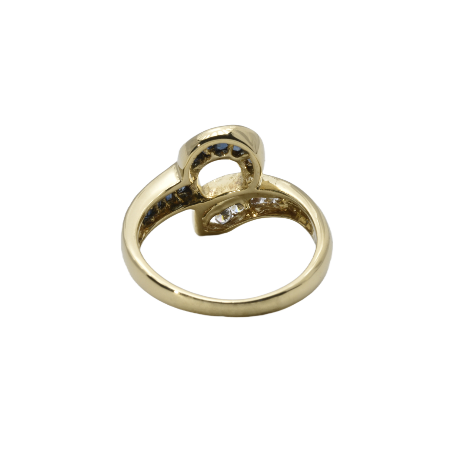 Ring mit Brillanten und Saphire