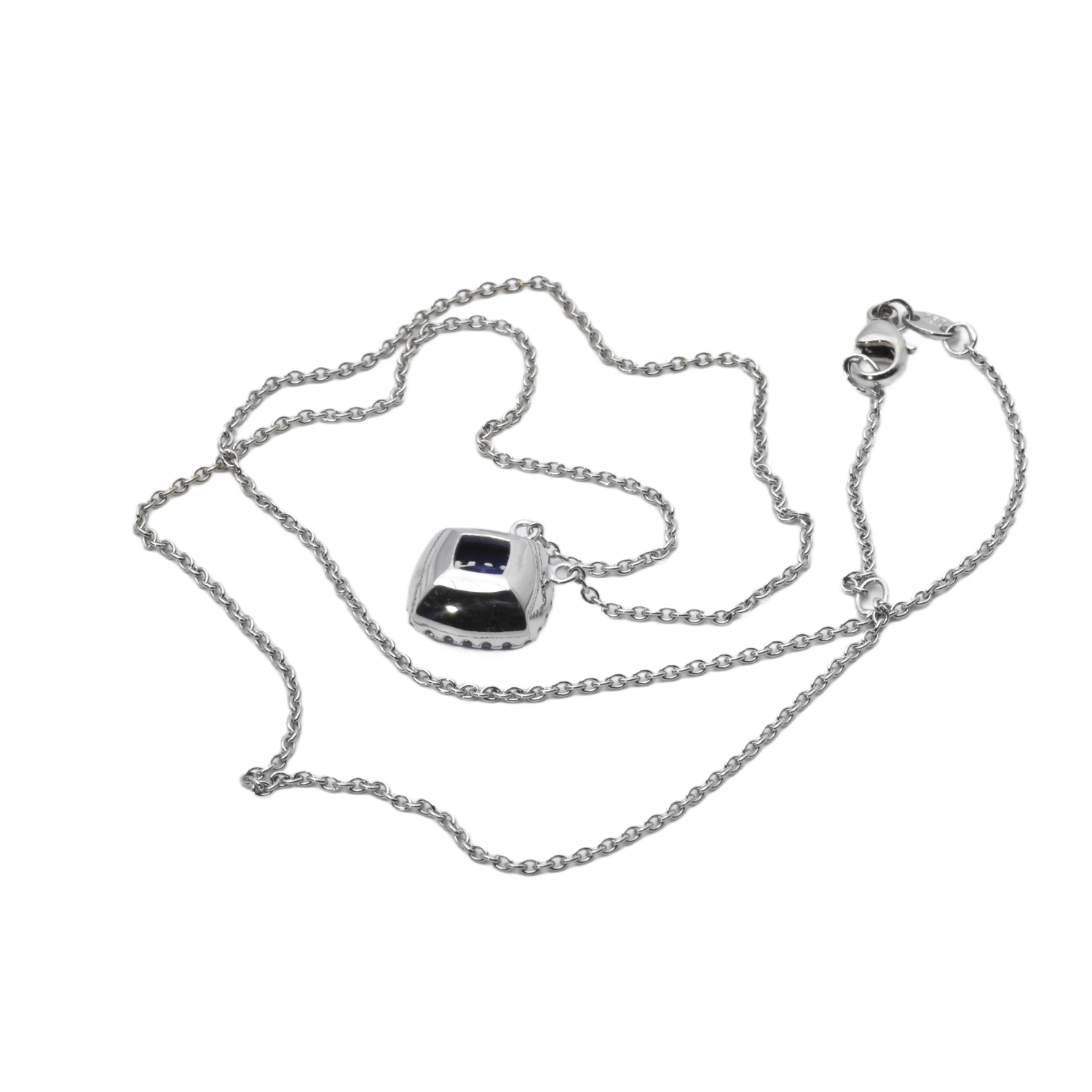 Kette mit Anhänger mit Brillanten und Tansanit