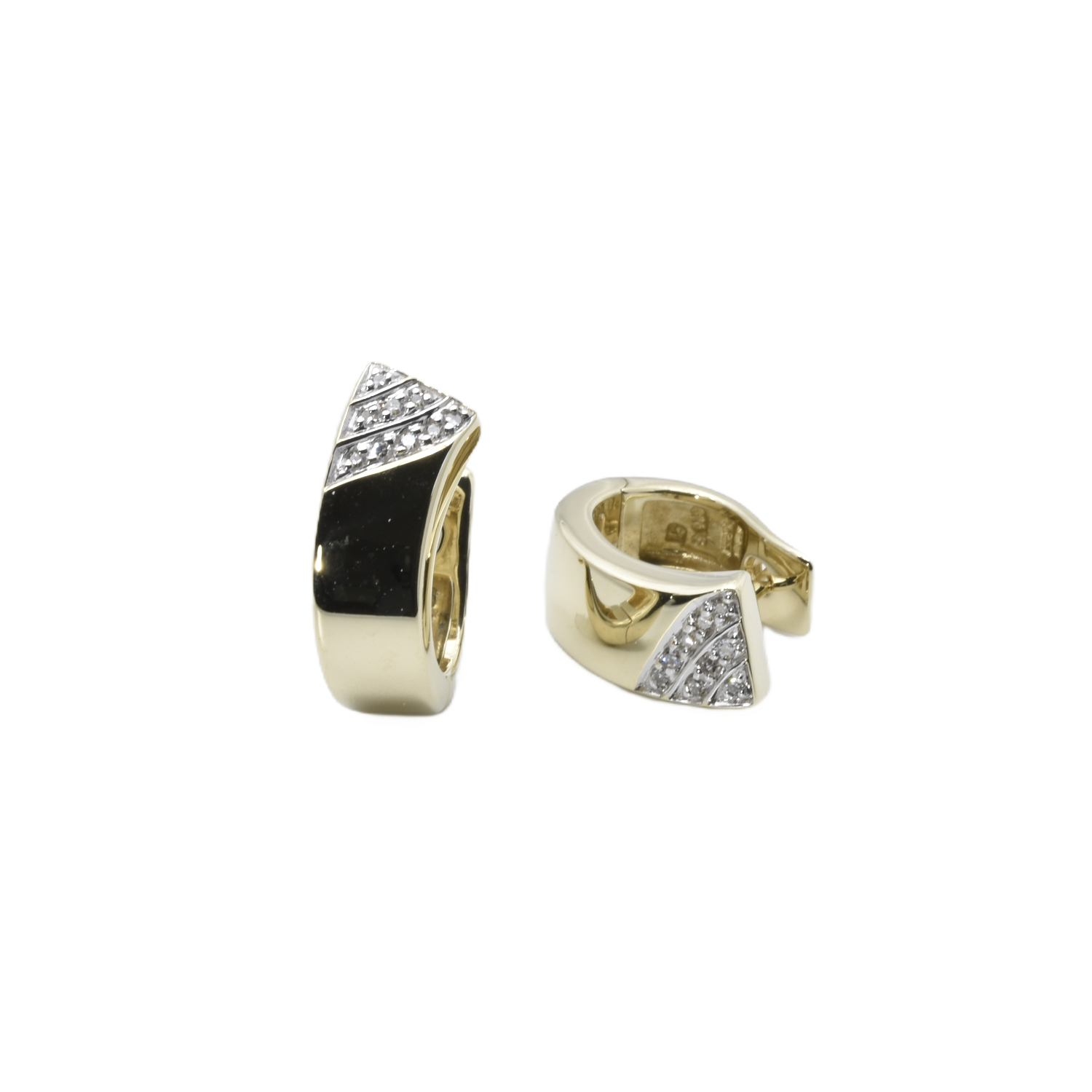 Creolen mit Diamanen