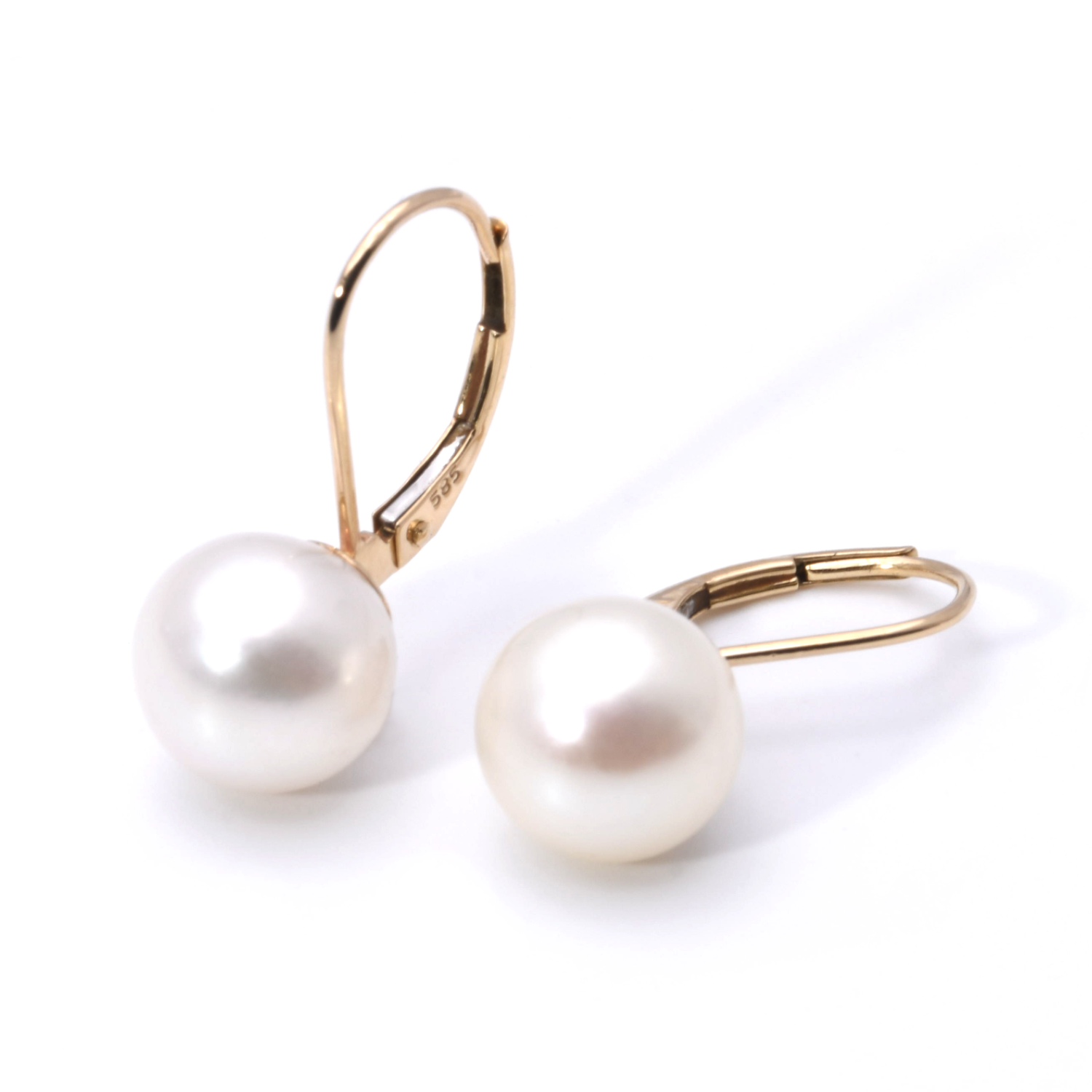 Ohrhänger mit Perle