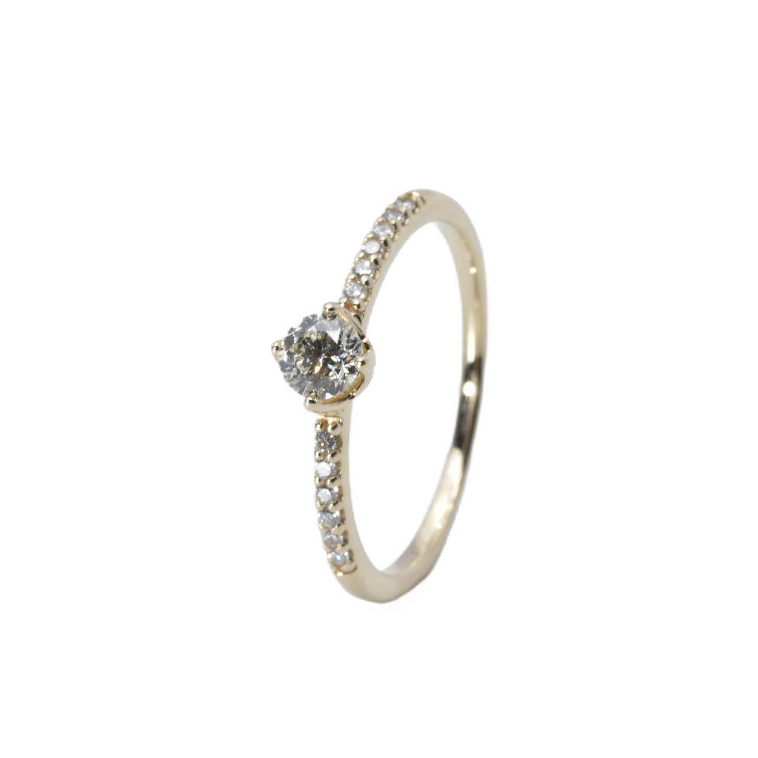 Ring mit Brillanten