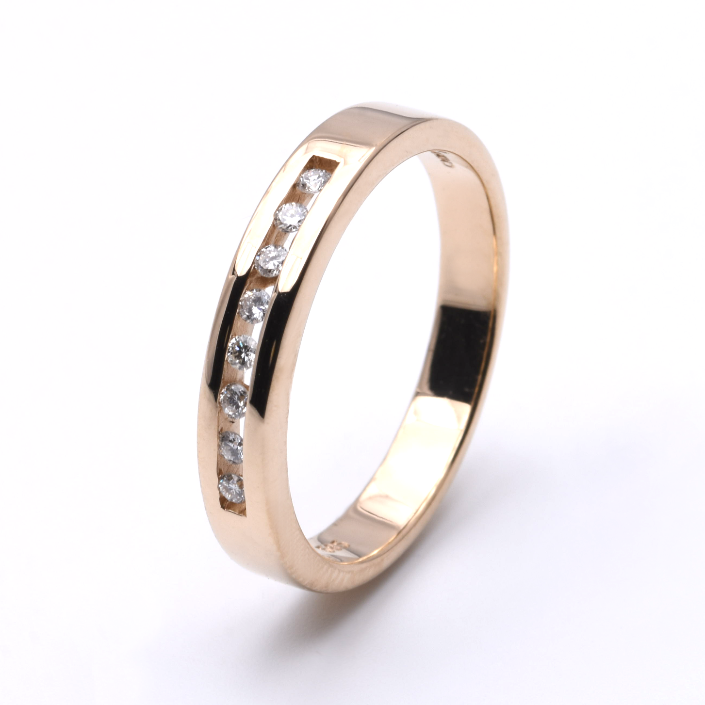 Christ Ring mit 8 Brillanten