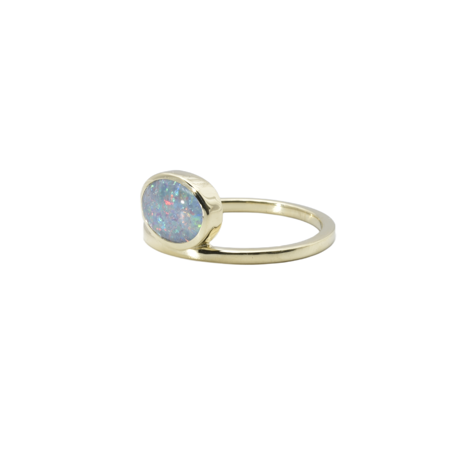 Ring mit weißem Opal