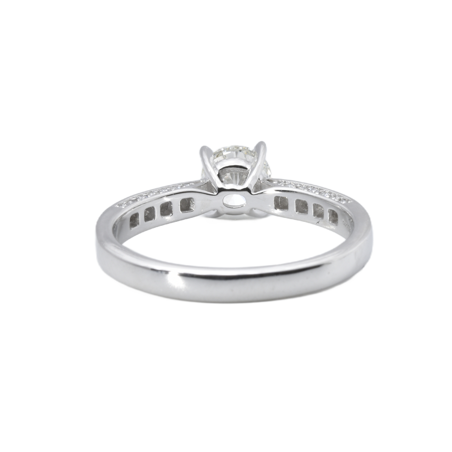 Ring mit Brillanten