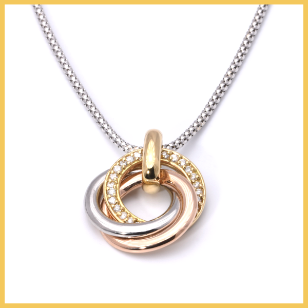Kette mit Brillantanhänger