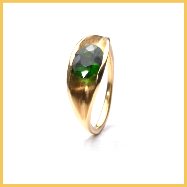 Ring | 750/000 Gelbgold | Schmuckstein
