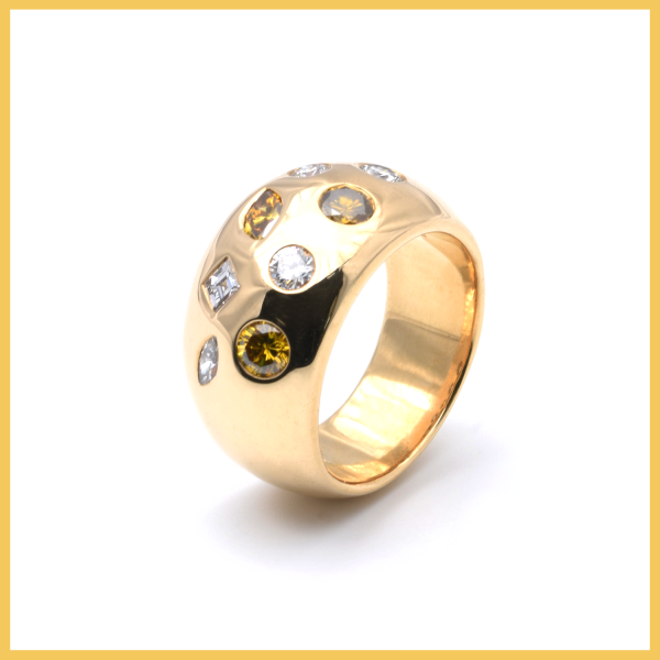 Ring | 750/000 Gelbgold | Brillanten | farbige Diamanten