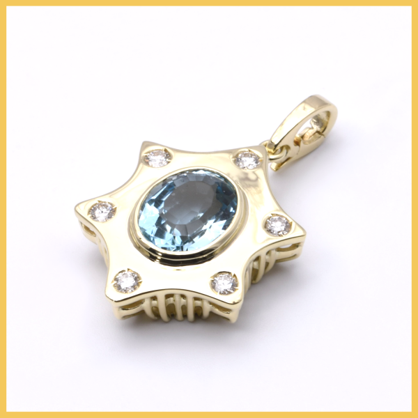 Anhänger mit Topas und Brillanten