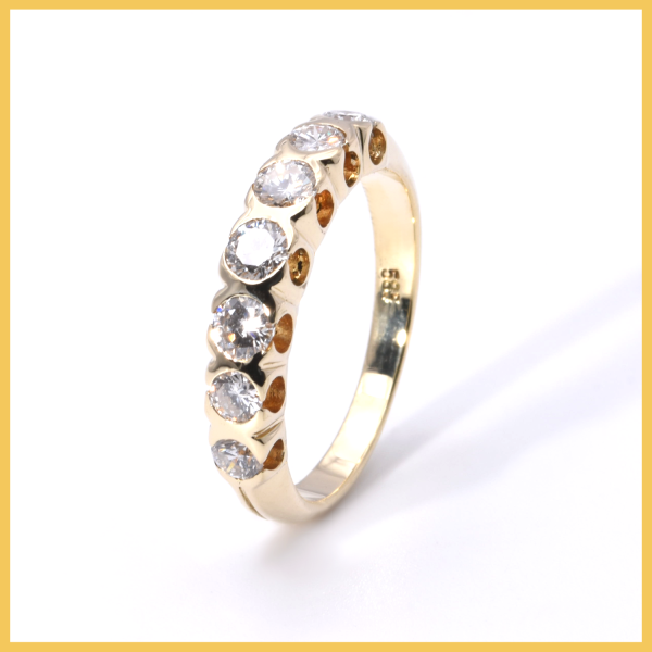 Halbmemory Brillant Ring