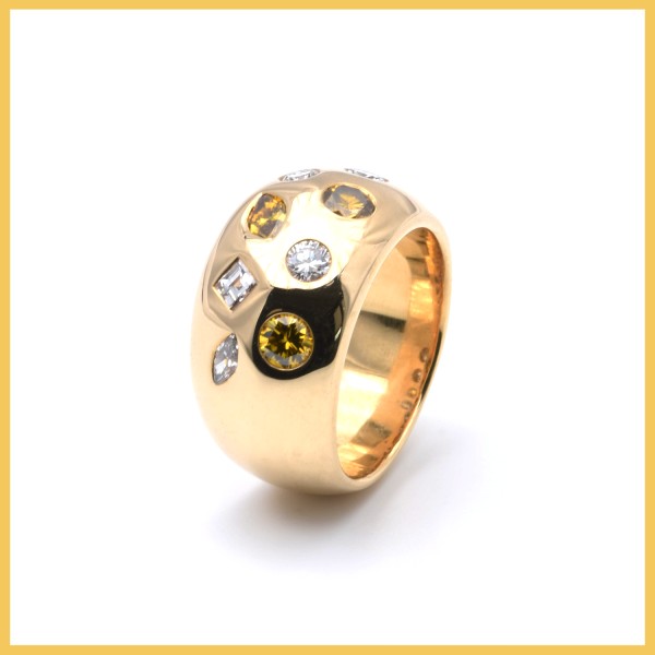 Ring | 750/000 Gelbgold | Brillanten | farbige Diamanten