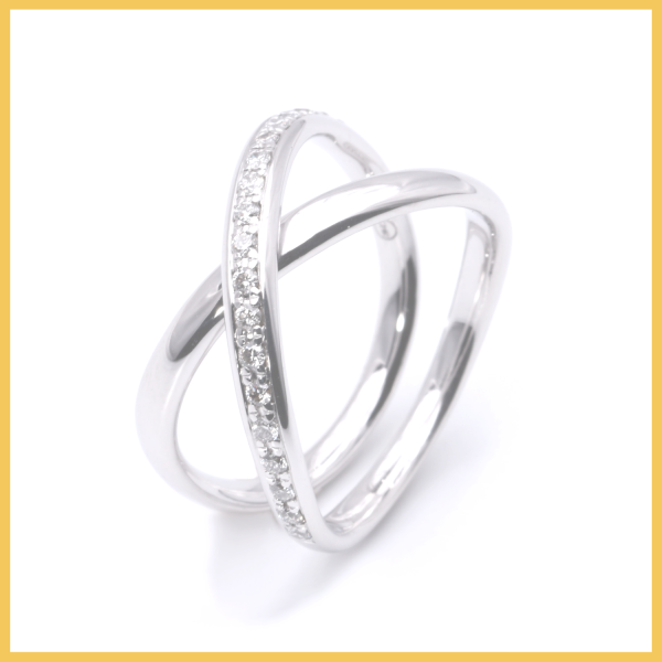 Ring mit Brillanten